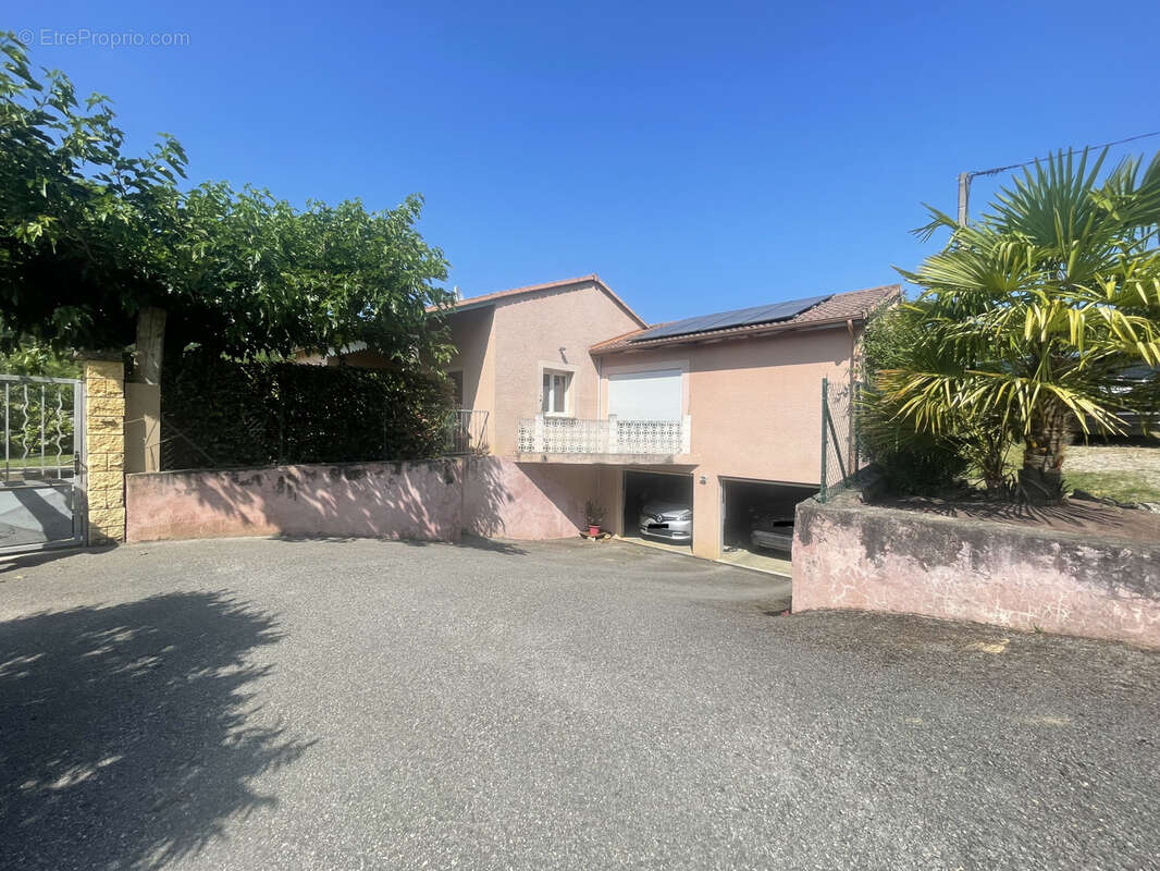 Maison à CHATILLON-SAINT-JEAN