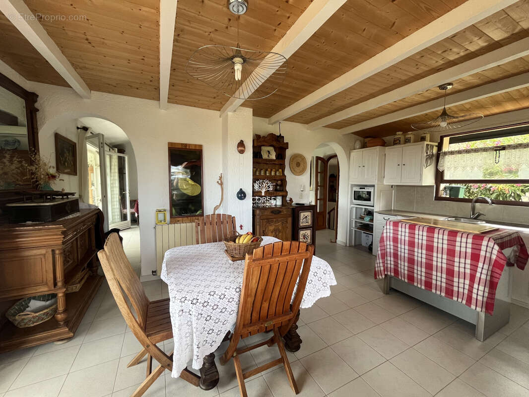 Maison à PORTO-VECCHIO