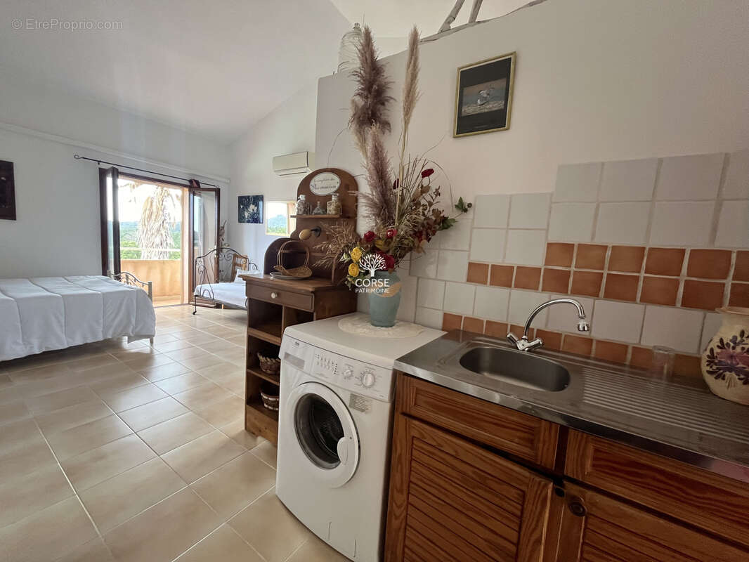 Maison à PORTO-VECCHIO