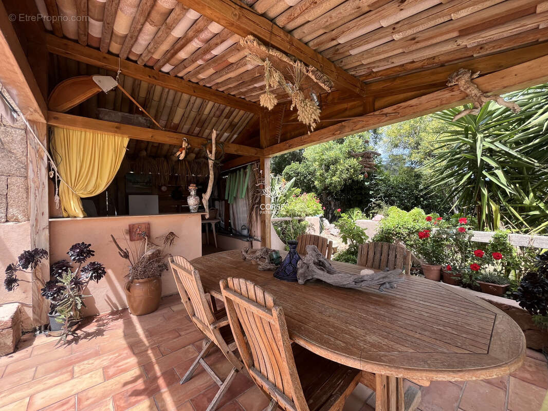 Maison à PORTO-VECCHIO