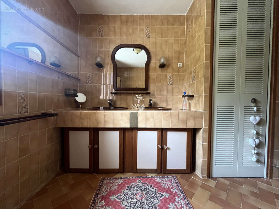 Maison à PORTO-VECCHIO