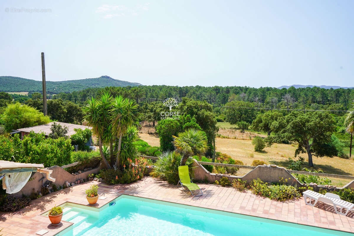 Maison à PORTO-VECCHIO