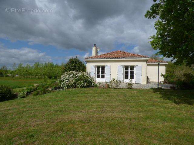 Maison à SAINT-HILAIRE-DE-CLISSON