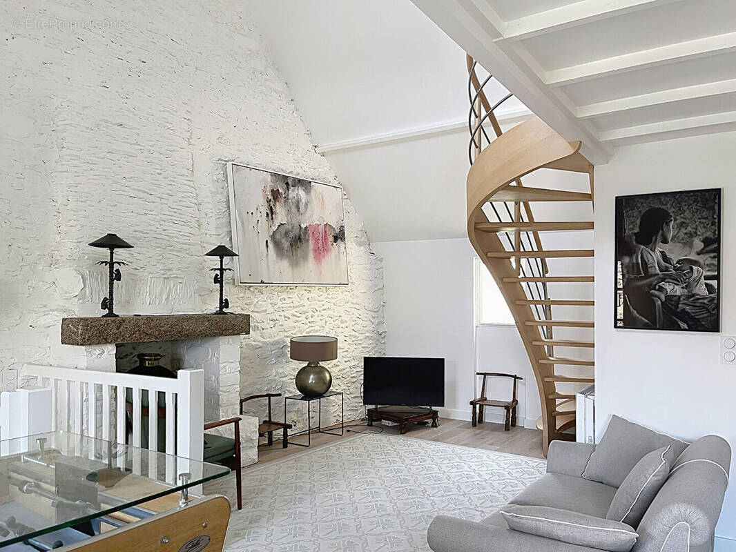 Maison à LE MINIHIC-SUR-RANCE