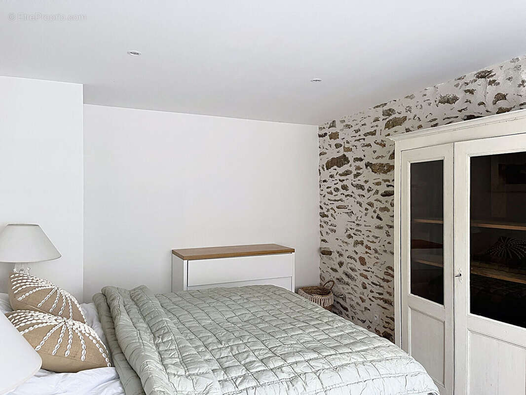 Maison à LE MINIHIC-SUR-RANCE