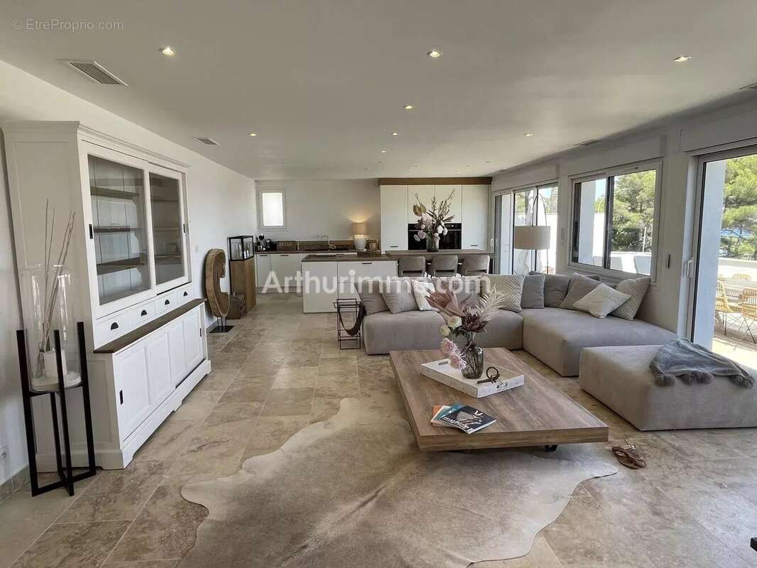 Appartement à LES ISSAMBRES