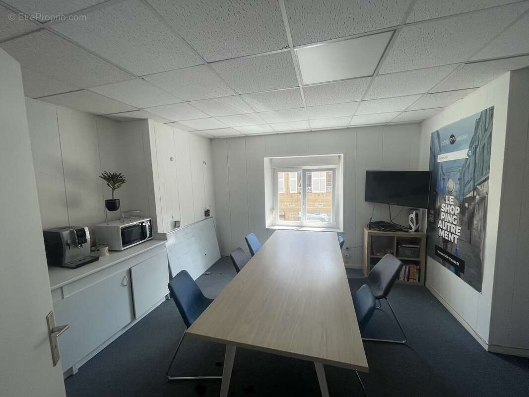 Commerce à CHARLEVILLE-MEZIERES