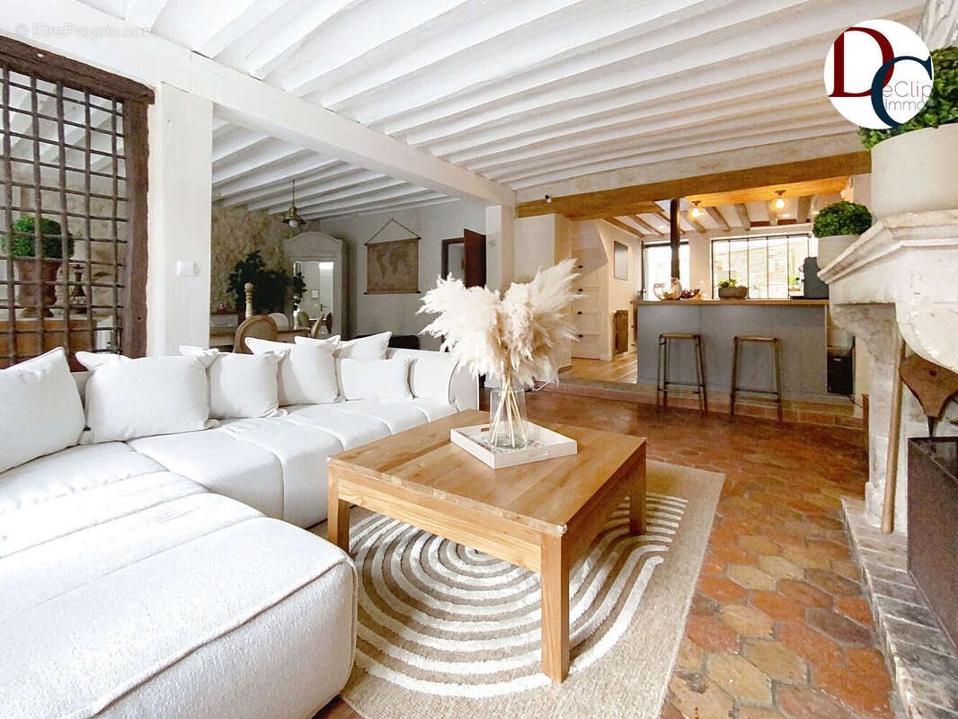 Photo 2 - Maison à SENLIS