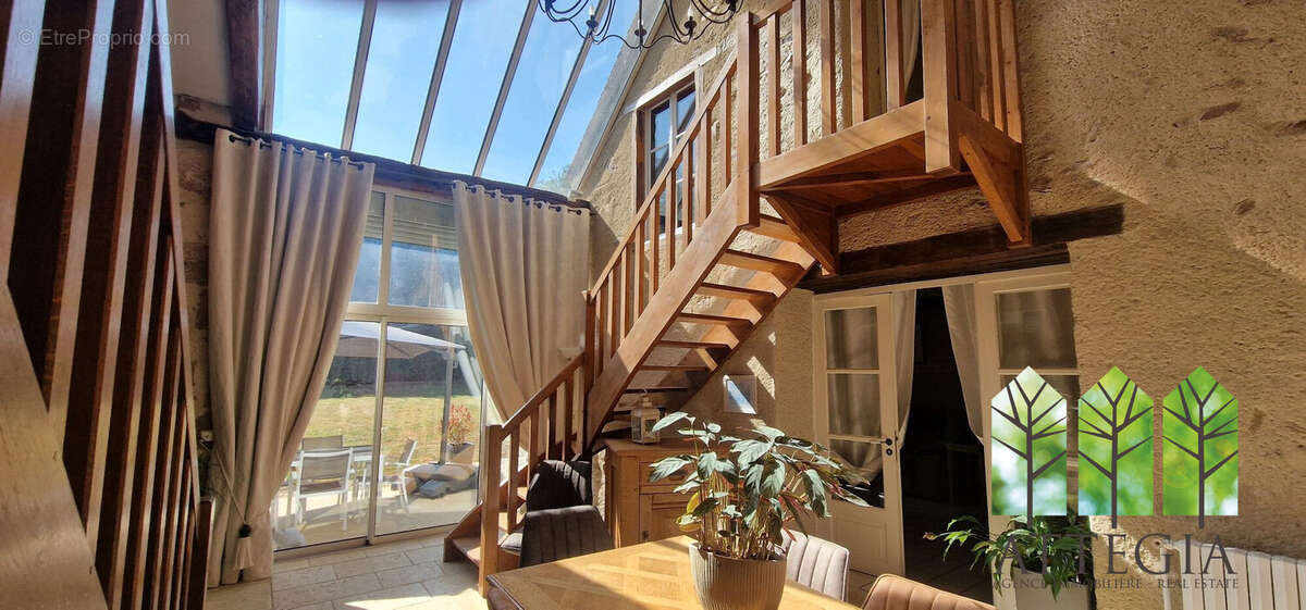 Maison à BRIANTES
