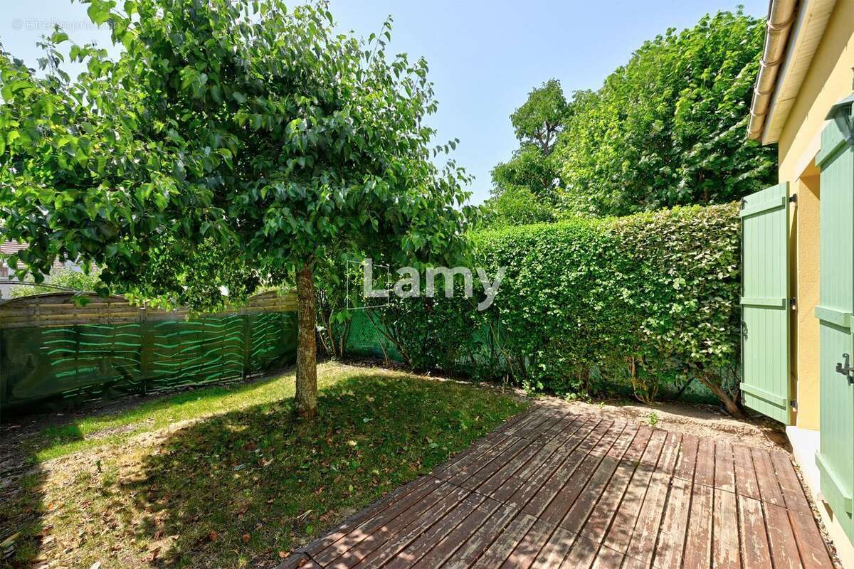 Maison à COIGNIERES