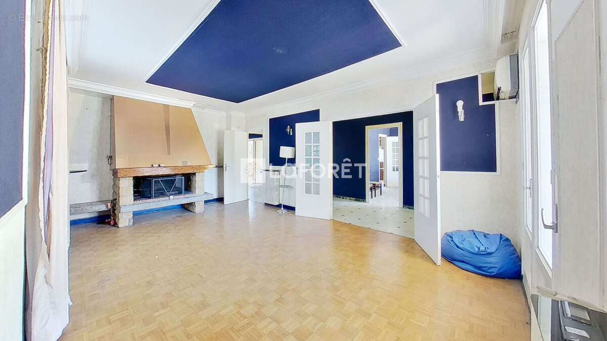 Appartement à LYON-8E