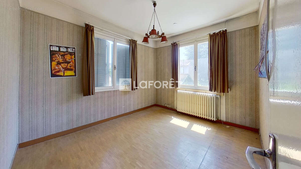 Appartement à LYON-8E