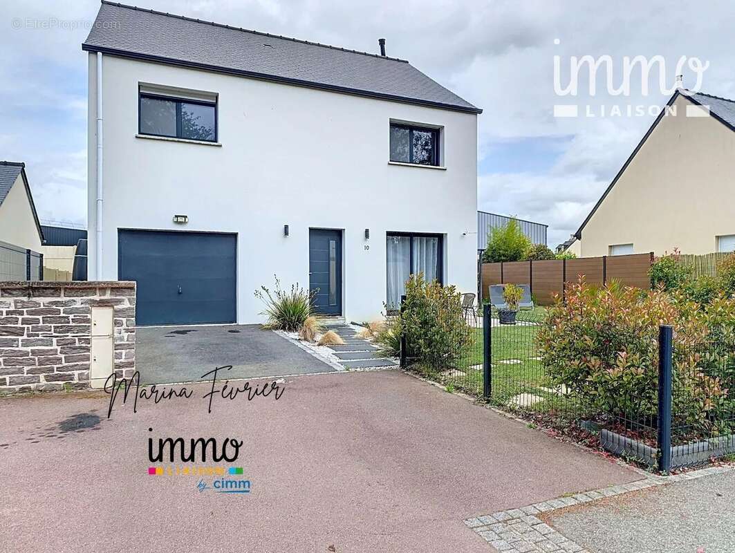 Maison à LA CHAPELLE-BOUEXIC