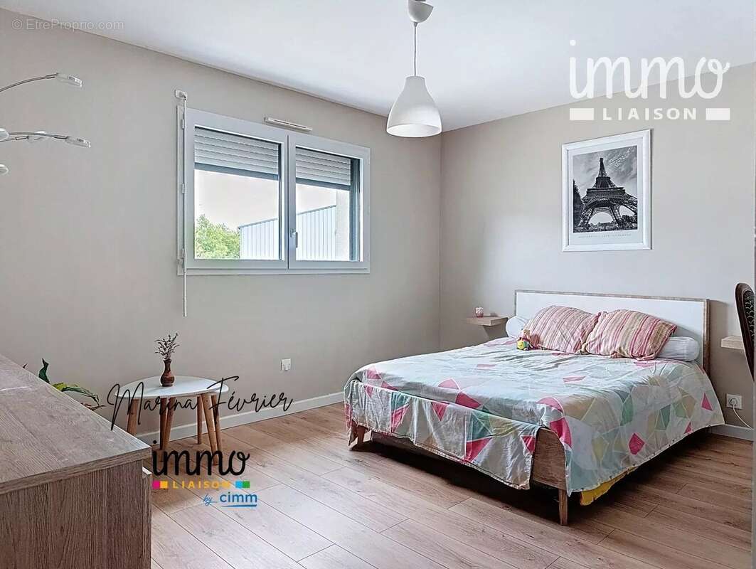 Maison à LA CHAPELLE-BOUEXIC