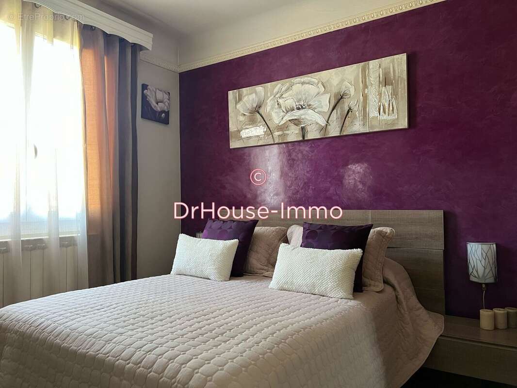 Maison à SAINT-VICTORET