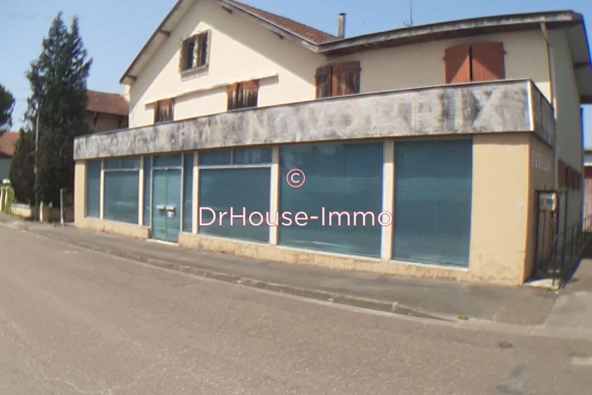 Appartement à LESPERON