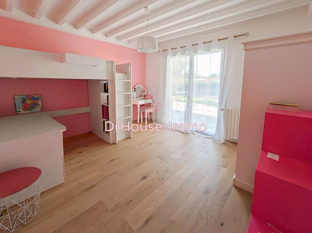 Maison à MESSIMY-SUR-SAONE