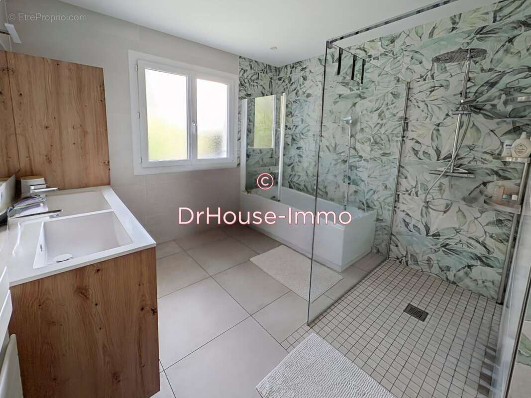 Maison à MESSIMY-SUR-SAONE