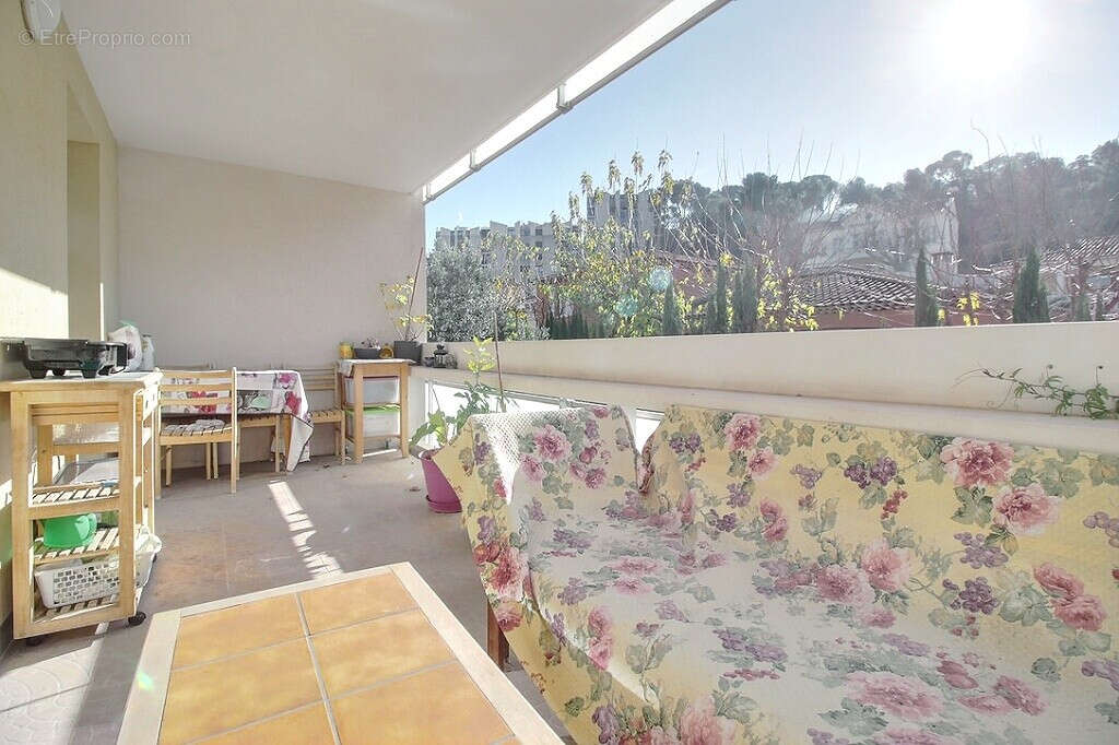 Appartement à MARSEILLE-13E
