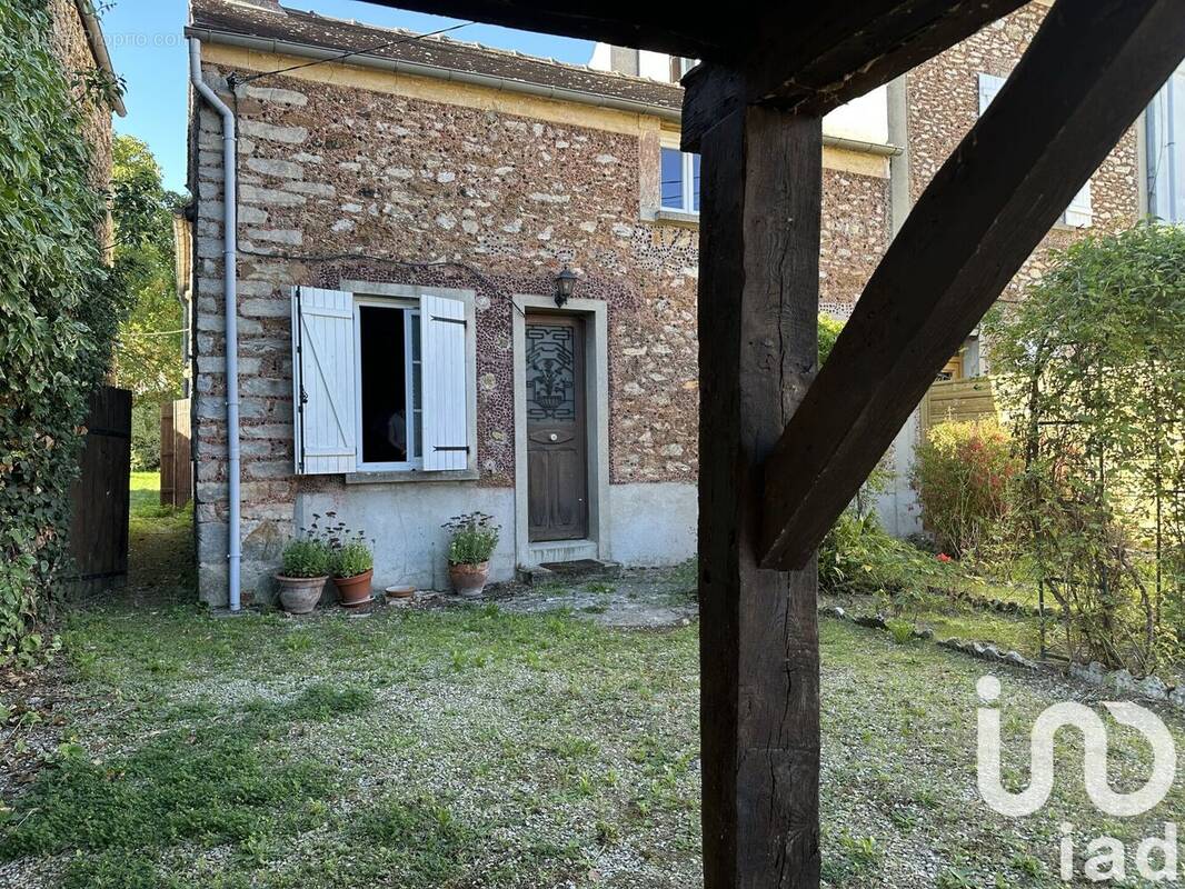 Photo 1 - Maison à SAINT-GERMAIN-LAXIS