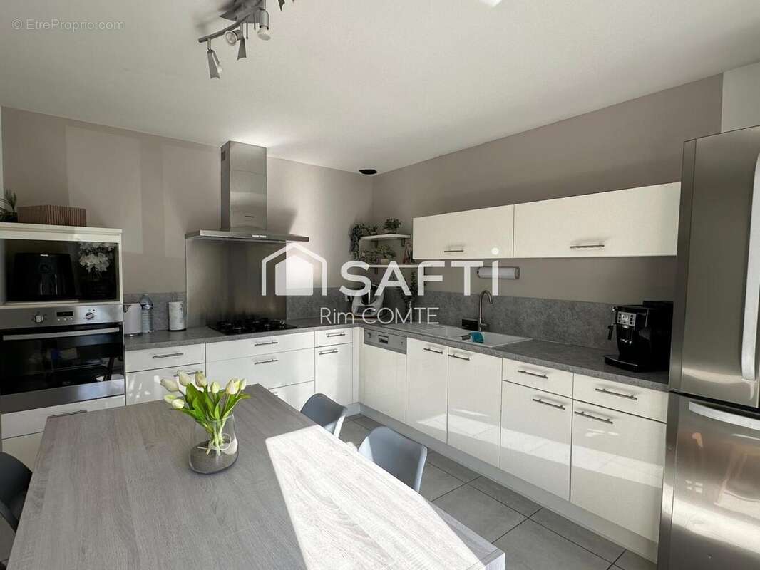 Photo 6 - Maison à LAVEYRON