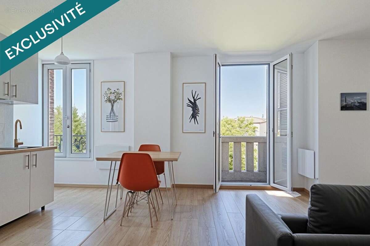 Photo 3 - Appartement à LES LILAS