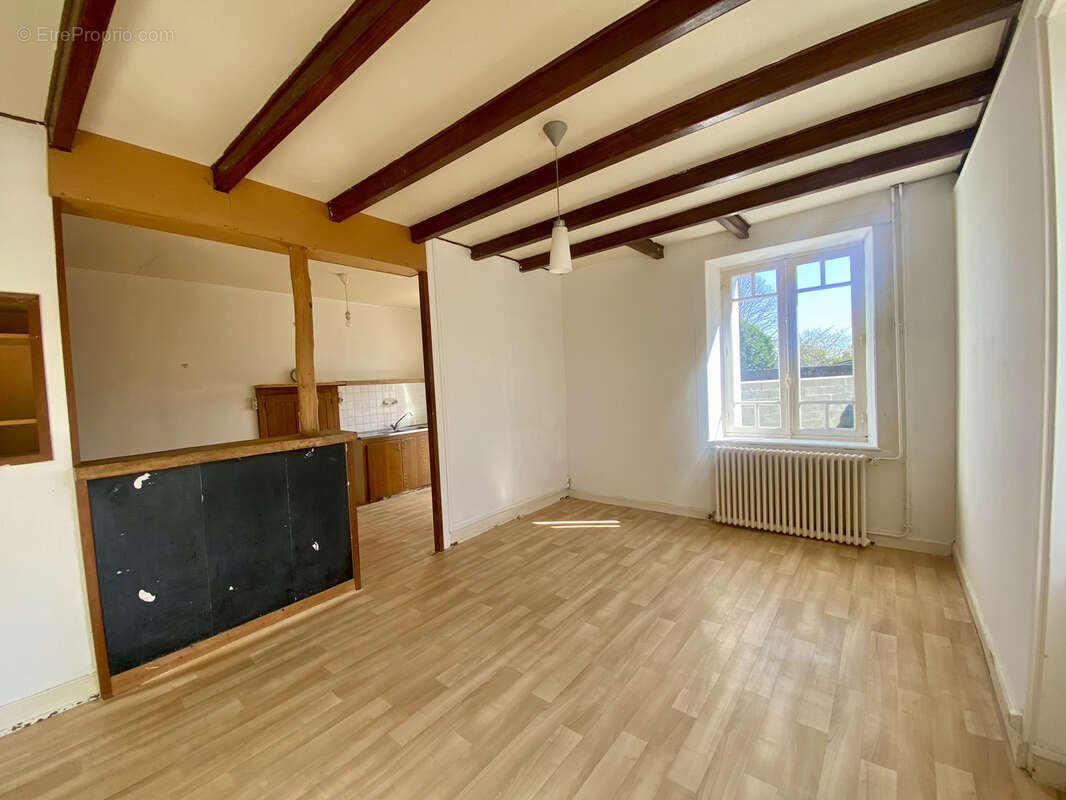 Maison à LA BOUILLIE