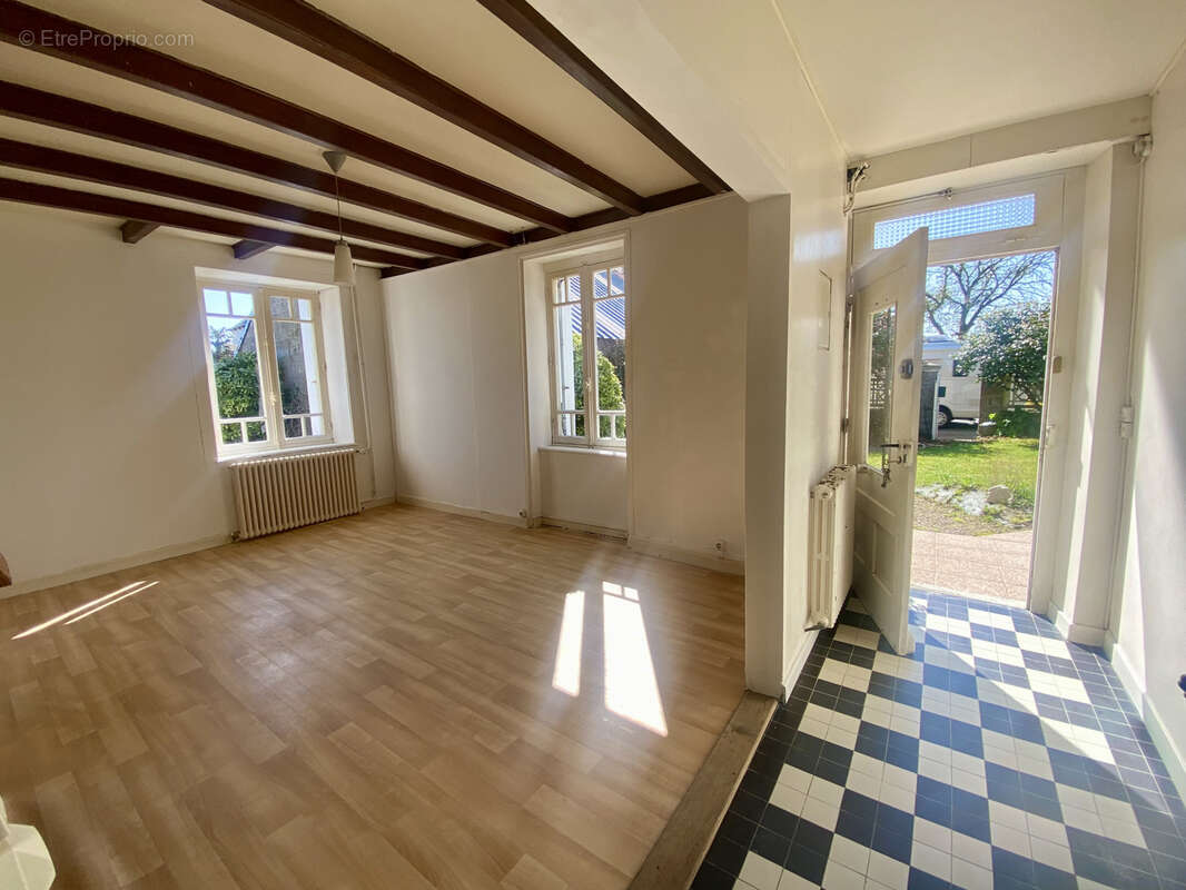 Maison à LA BOUILLIE