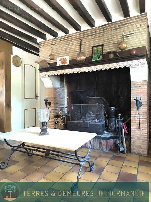 Maison à CORMEILLES