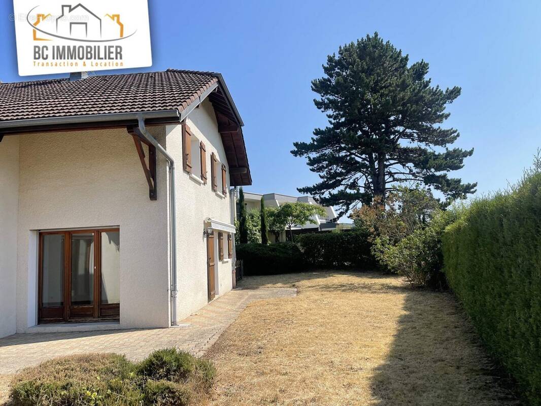 Maison à PREVESSIN-MOENS