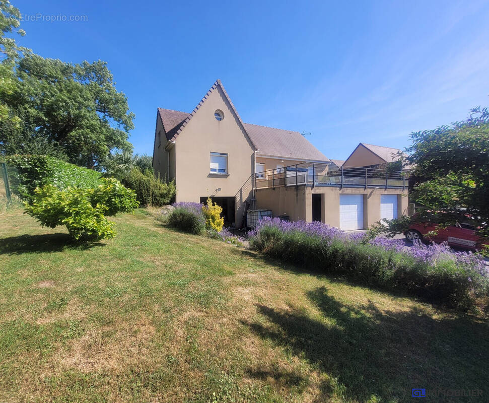 Maison à OUILLY-LE-TESSON