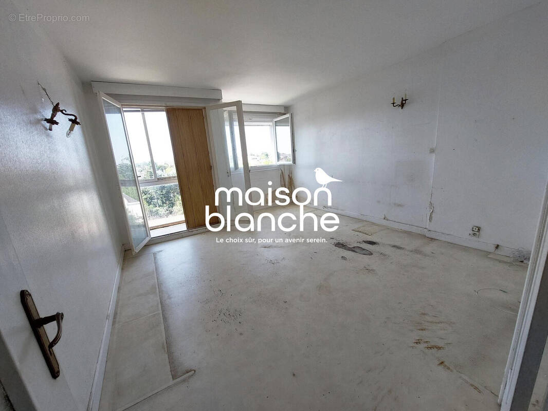 Séjour - Appartement à PARTHENAY