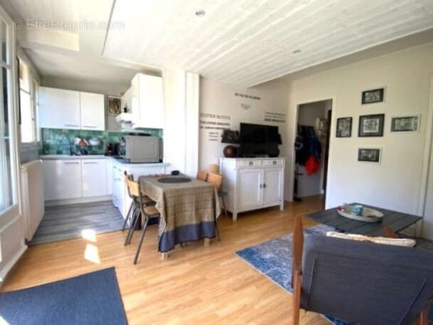 Appartement à TROUVILLE-SUR-MER