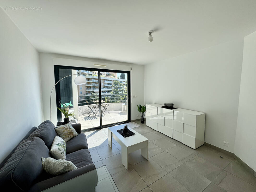 Appartement à BEAUSOLEIL