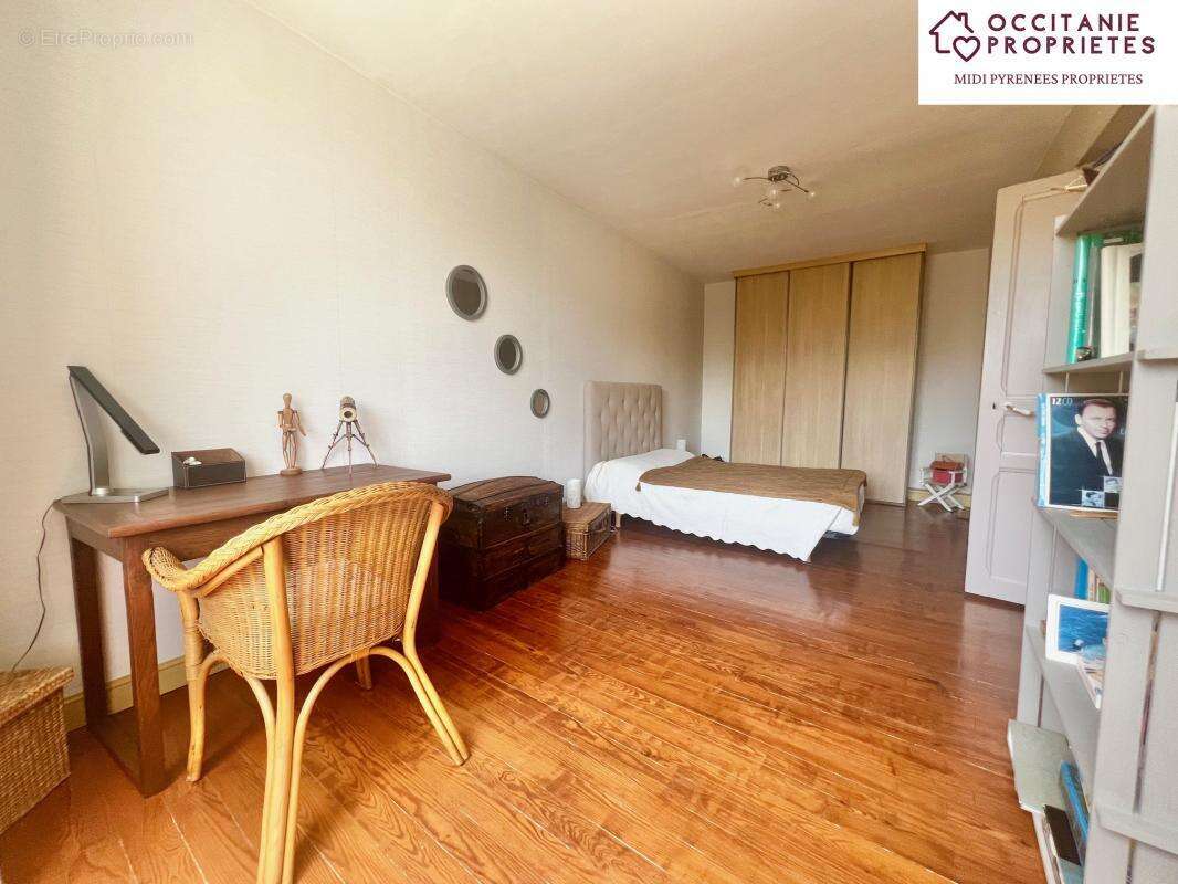 Maison à SAINT-PIERRE-DE-RIVIERE