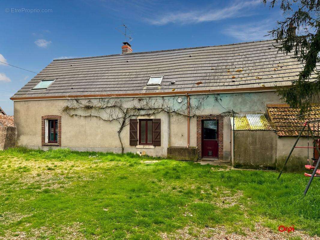 Maison à CHARSONVILLE