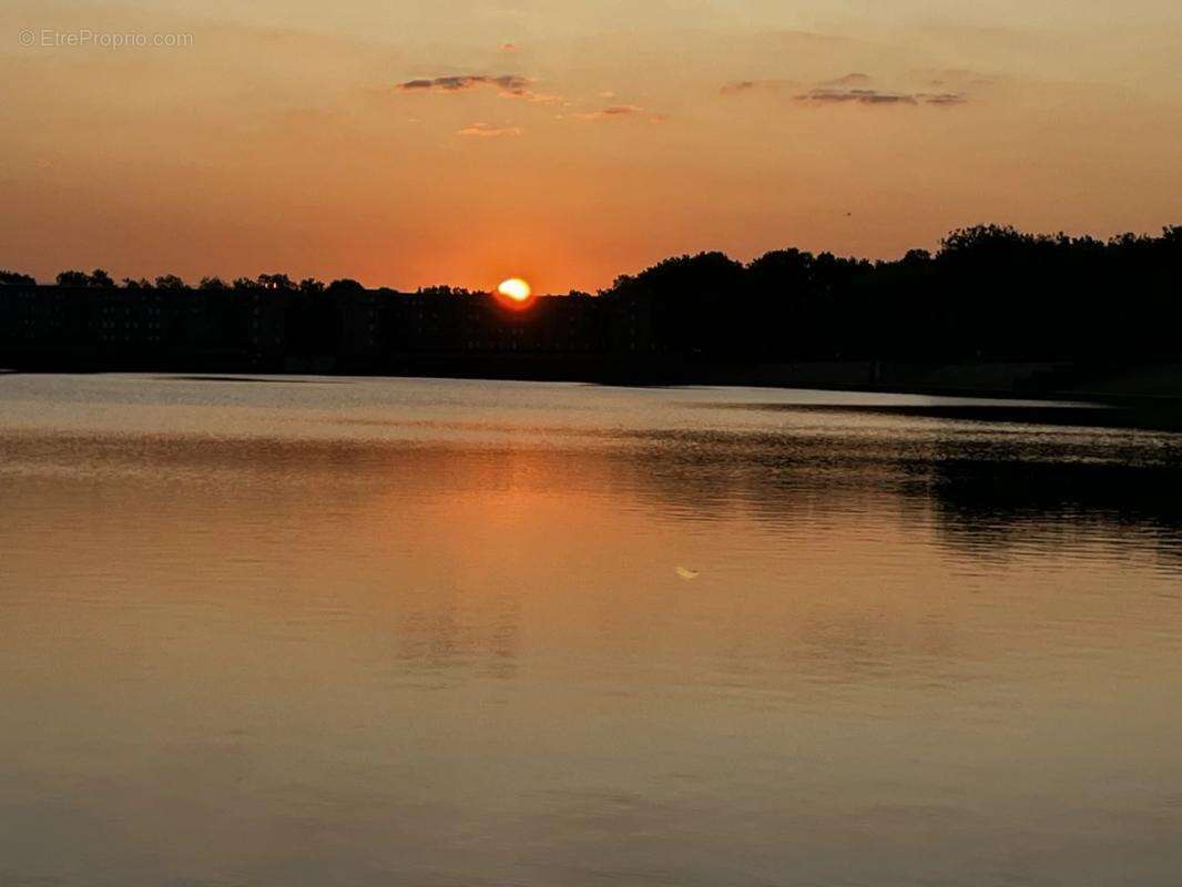 Appartement à VOISINS-LE-BRETONNEUX