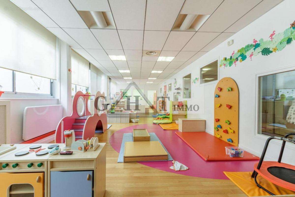 Commerce à VINCENNES