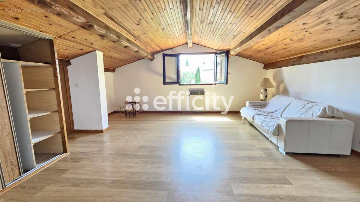 Maison à SAINT-GEORGES-D&#039;ORQUES