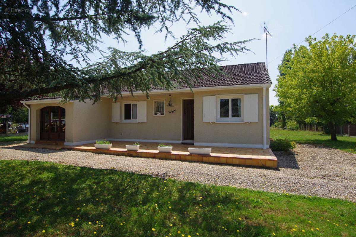 Maison à AILLANT-SUR-MILLERON