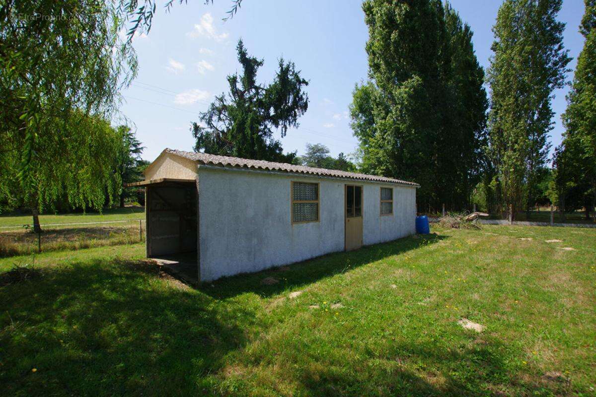 Maison à AILLANT-SUR-MILLERON