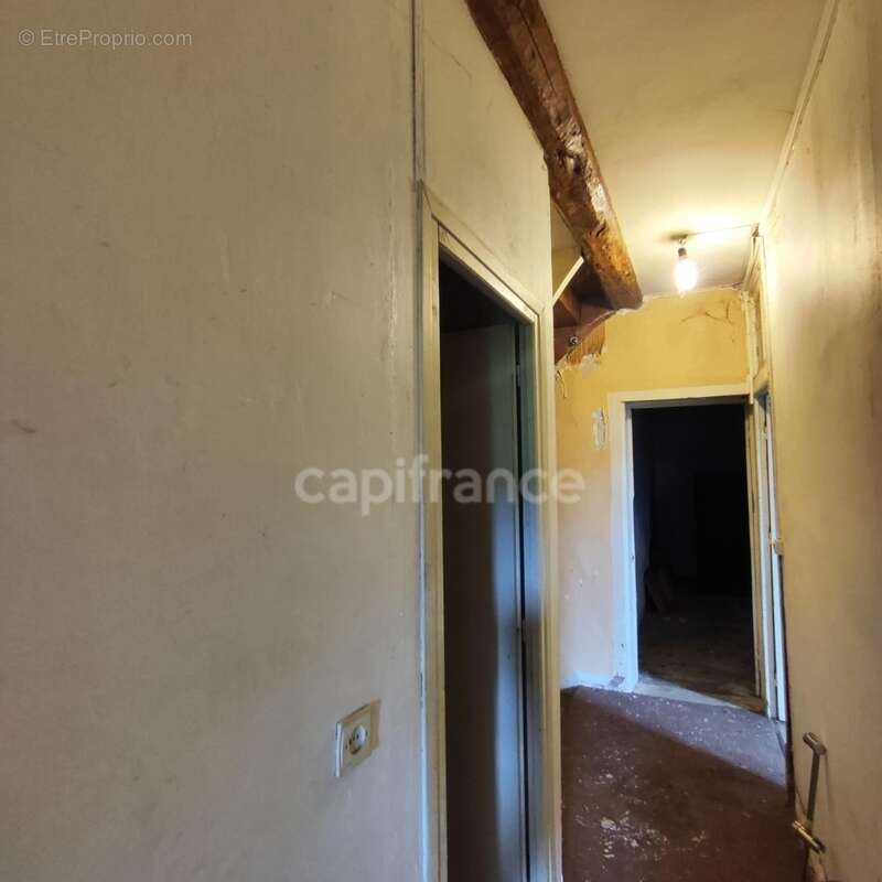 Maison à SAINT-ALBIN-DE-VAULSERRE