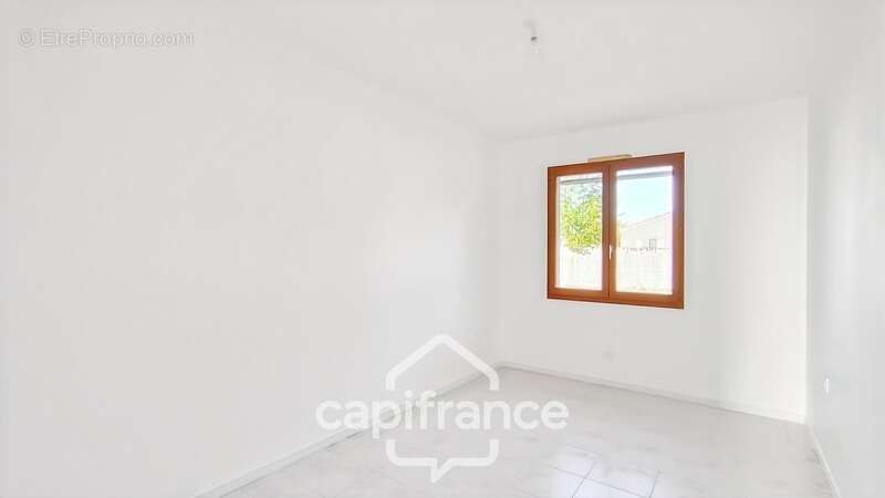 Maison à SAINTE-LIVRADE-SUR-LOT