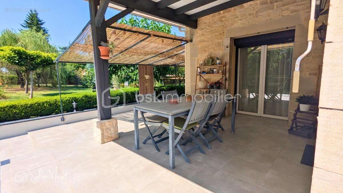 Maison à MONSEMPRON-LIBOS