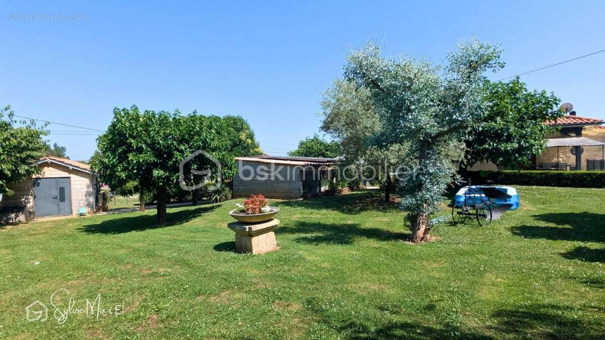 Maison à MONSEMPRON-LIBOS