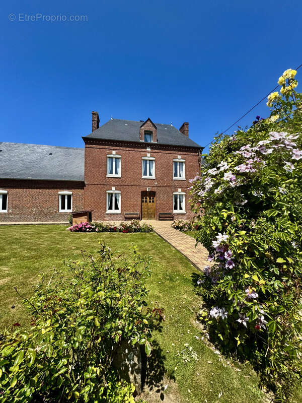 Maison à TOCQUEVILLE-EN-CAUX