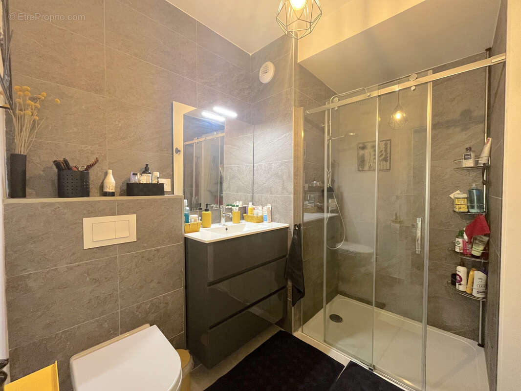 Appartement à SAINT-MANDRIER-SUR-MER