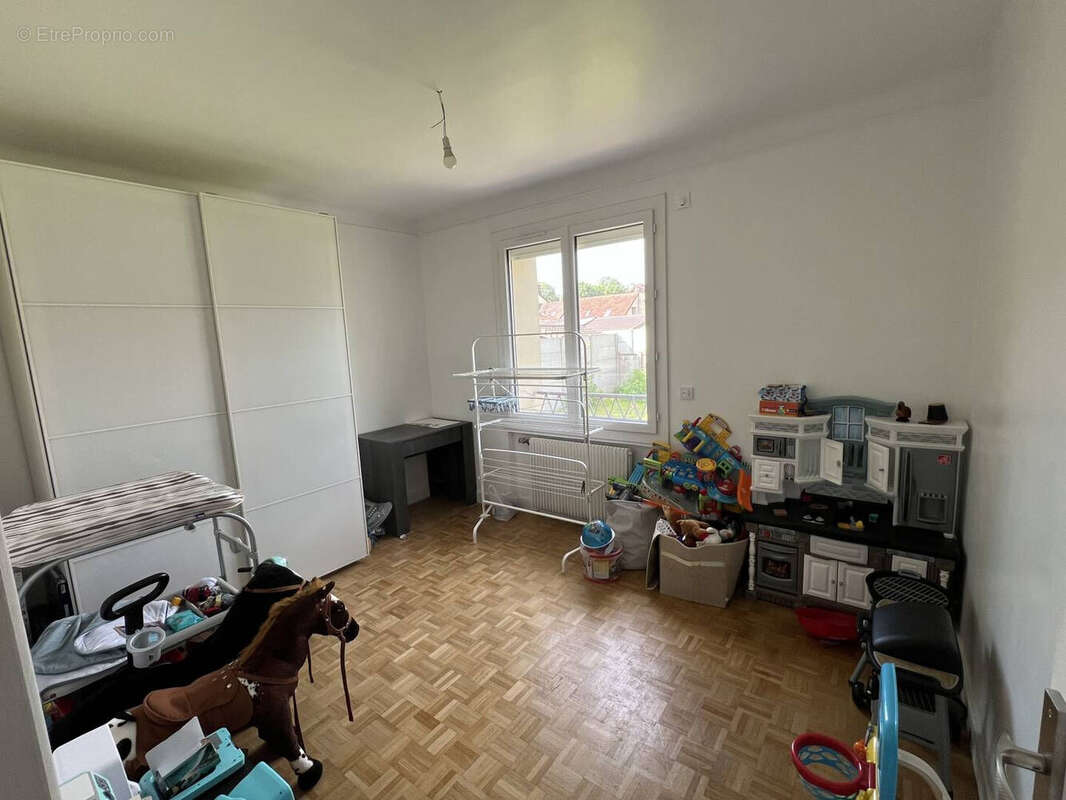 Maison à PONTAULT-COMBAULT