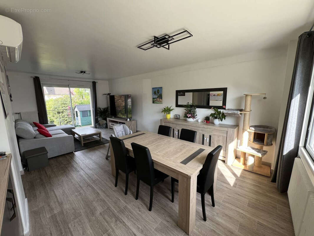 Maison à PONTAULT-COMBAULT