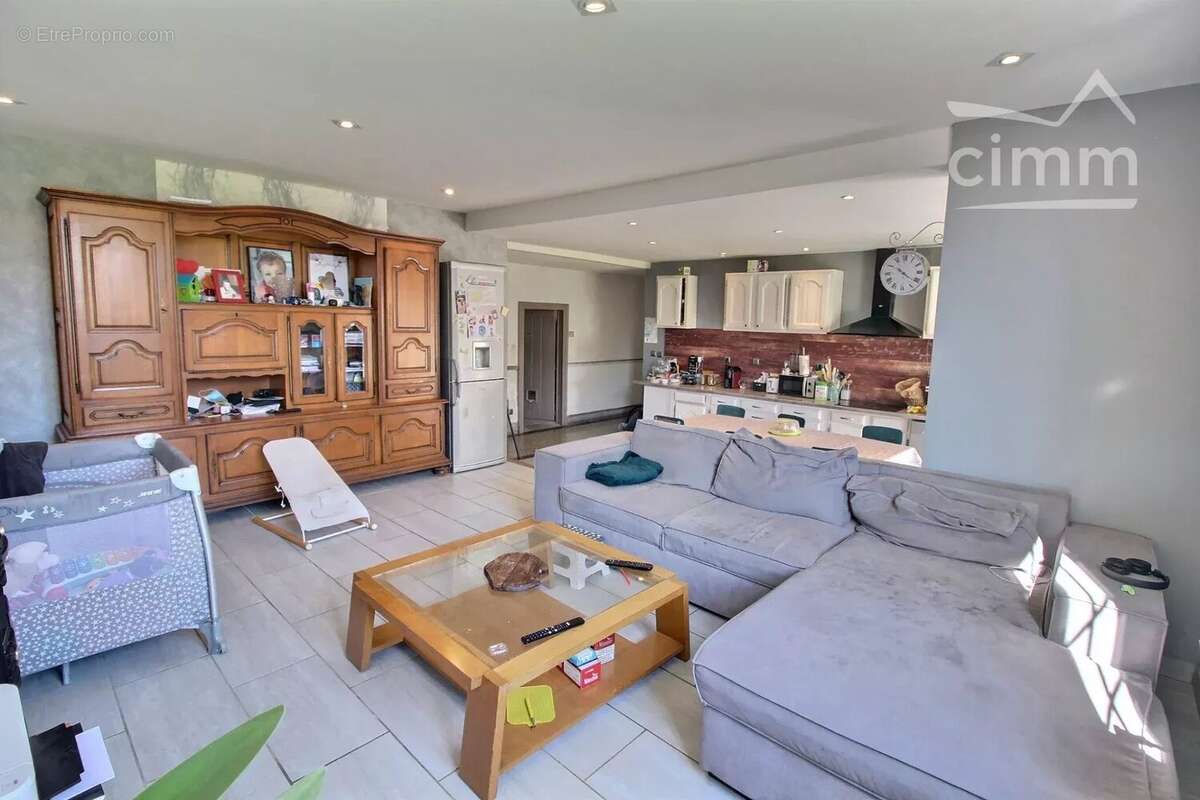 Maison à REVIGNY-SUR-ORNAIN